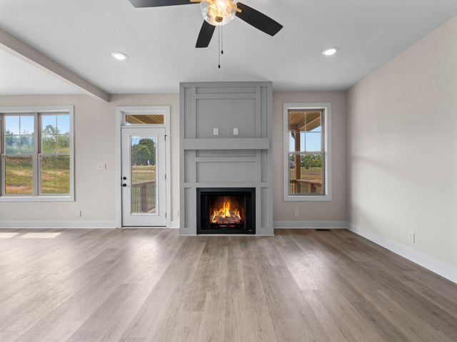 124 Cottage Ln, Clarksville, TN 37043