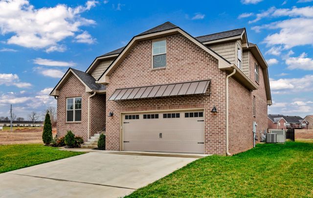 124 Cottage Ln, Clarksville, TN 37043