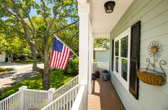 1463 Harborsun Drive, Charleston, SC 29412