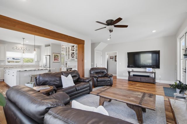 1463 Harborsun Drive, Charleston, SC 29412