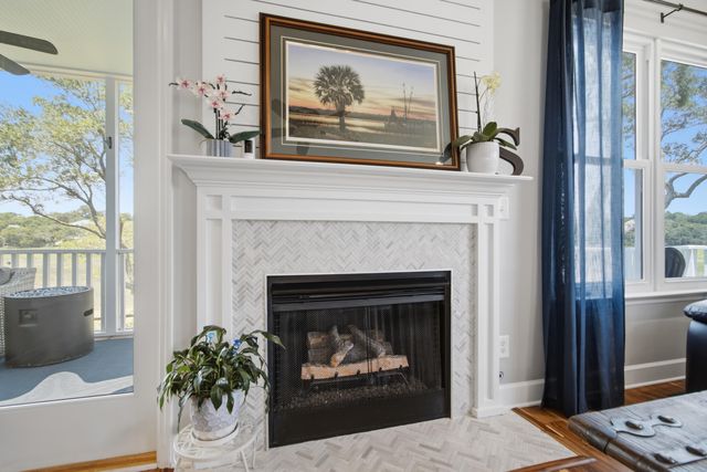 1463 Harborsun Drive, Charleston, SC 29412