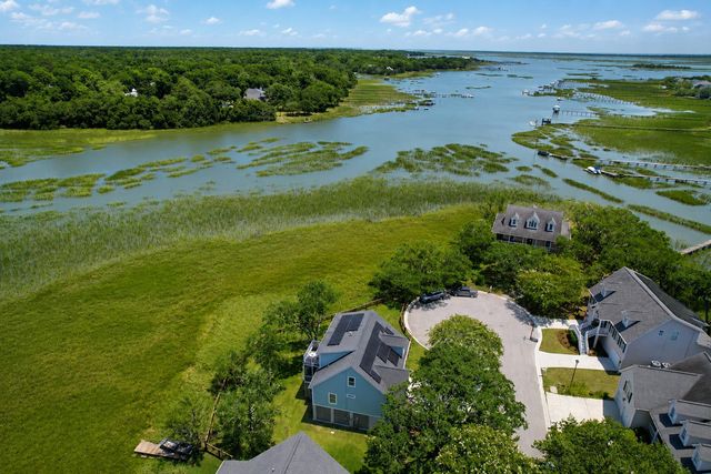 1463 Harborsun Drive, Charleston, SC 29412