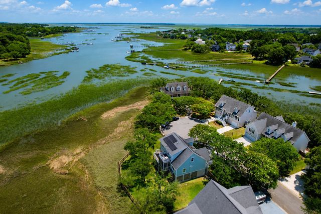1463 Harborsun Drive, Charleston, SC 29412