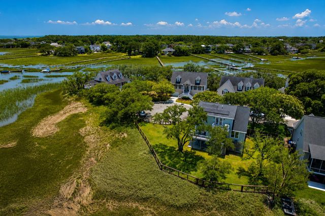 1463 Harborsun Drive, Charleston, SC 29412