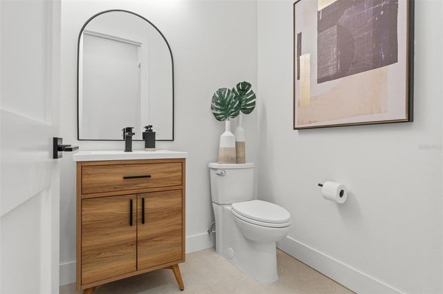 500 E DAVIS BOULEVARD, Tampa, FL 33606