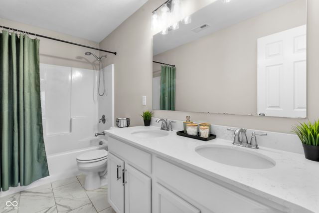 361 Tamarack Larch Boulevard, Cicero, IN 46034