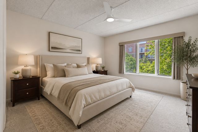 5155 MADISON Street 402, Skokie, IL 60077