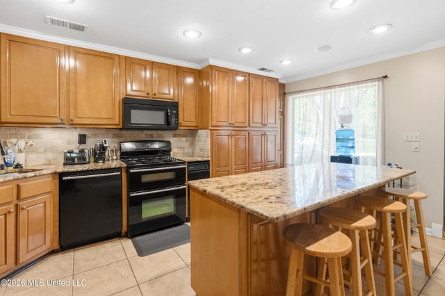 6760 Autumn Oaks Drive, Olive Branch, MS 38654