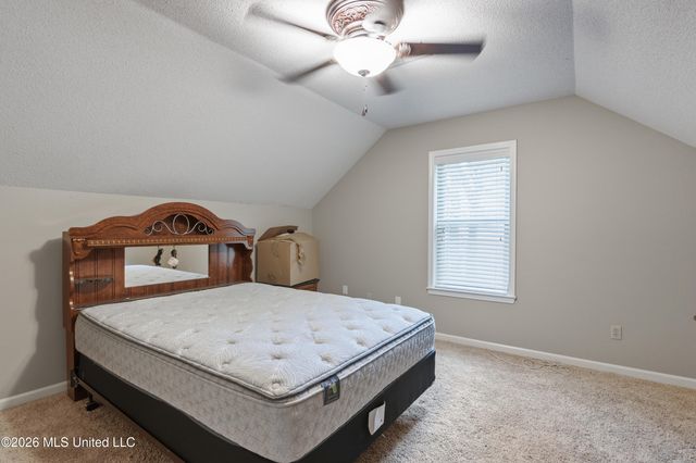 6760 Autumn Oaks Drive, Olive Branch, MS 38654