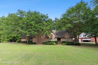 6760 Autumn Oaks Drive, Olive Branch, MS 38654