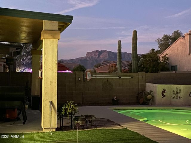 8177 S BULL DOG Court, Gold Canyon, AZ 85118