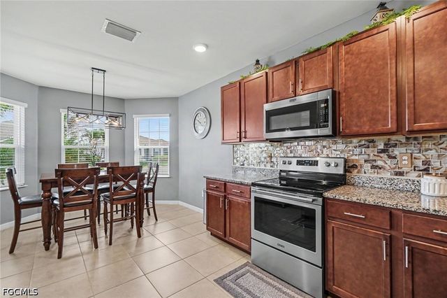 2132 Pigeon Plum WAY, North Fort Myers, FL 33917