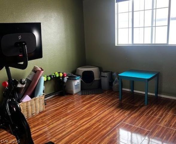 5012 Sublight Avenue, Las Vegas, NV 89108