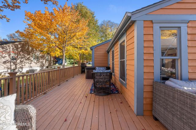 26 Prince Place, Little Silver, NJ 07739