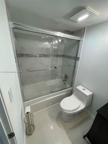 800 N Miami Ave E-504, Miami, FL 33136