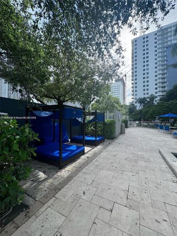 800 N Miami Ave E-504, Miami, FL 33136
