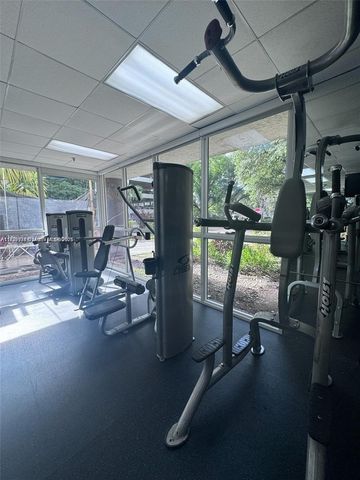 800 N Miami Ave E-504, Miami, FL 33136