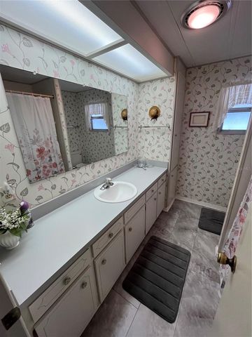 824 TRENTO, Venice, FL 34285