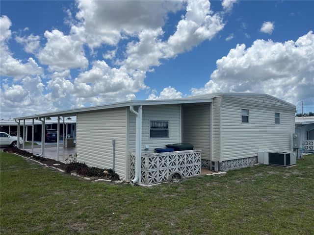 824 TRENTO, Venice, FL 34285