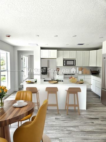 1150 SE Tarleton St, Palm Bay, FL 32909