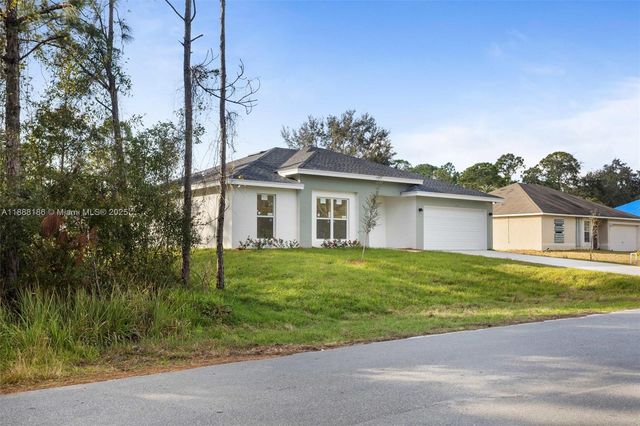 1150 SE Tarleton St, Palm Bay, FL 32909