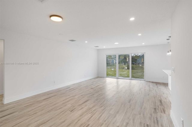 1150 SE Tarleton St, Palm Bay, FL 32909