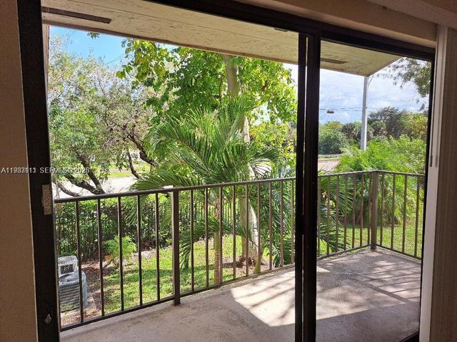 1400 Windorah Way H, West Palm Beach, FL 33411