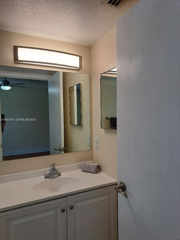 1400 Windorah Way H, West Palm Beach, FL 33411