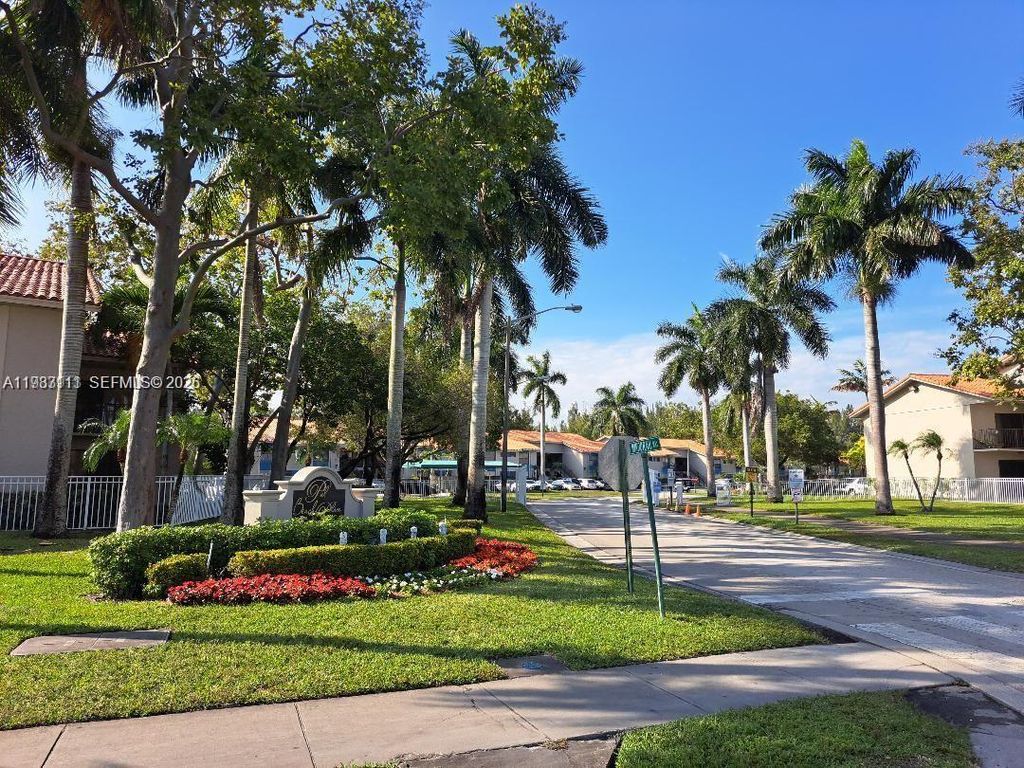 1400 Windorah Way H, West Palm Beach, FL 33411