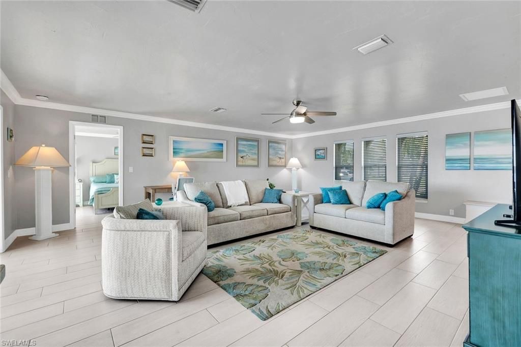 809 SW 2nd AVE, CAPE CORAL, FL 33991 — photo 3