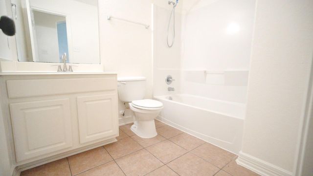 13922 Brayford Place Court, Houston, TX 77014