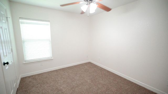 13922 Brayford Place Court, Houston, TX 77014