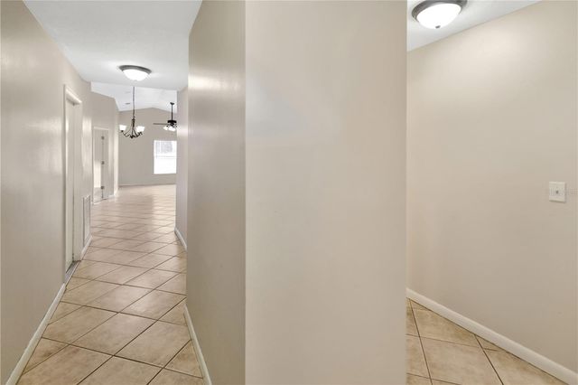 2408 CAMDEN OAKS PLACE, Valrico, FL 33594