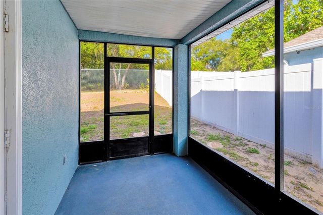 2408 CAMDEN OAKS PLACE, Valrico, FL 33594