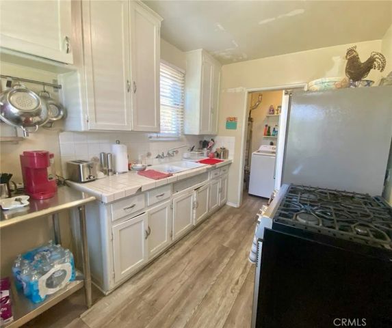 1020 W 220th Street, Torrance, CA 90502