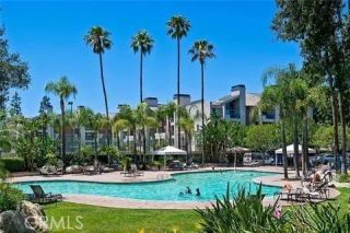 5525 Canoga 320, Woodland Hills, CA 91367