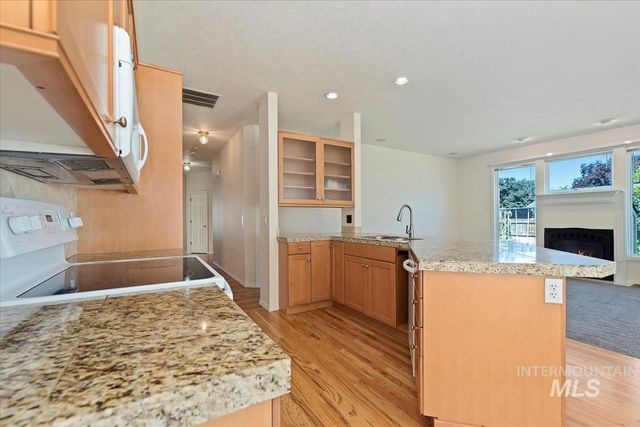 12150 W Hickory Dr, Boise, ID 83713