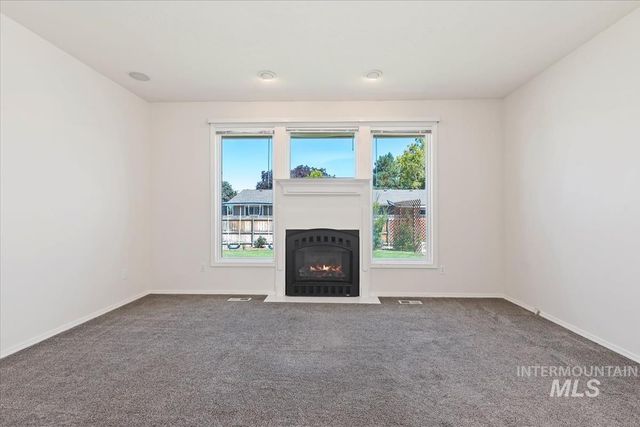 12150 W Hickory Dr, Boise, ID 83713