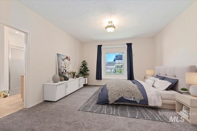 12150 W Hickory Dr, Boise, ID 83713