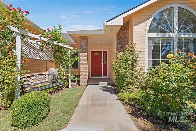 12150 W Hickory Dr, Boise, ID 83713