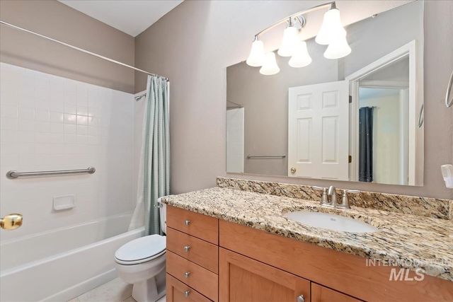 12150 W Hickory Dr, Boise, ID 83713
