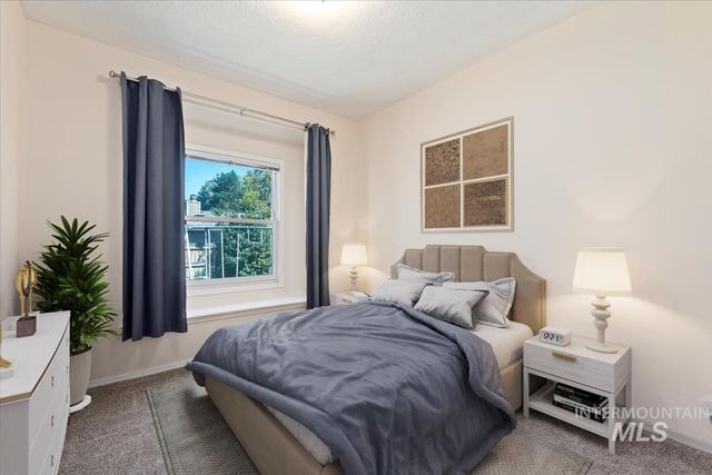 12150 W Hickory Dr, Boise, ID 83713
