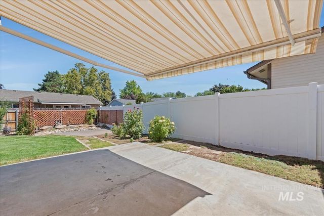 12150 W Hickory Dr, Boise, ID 83713