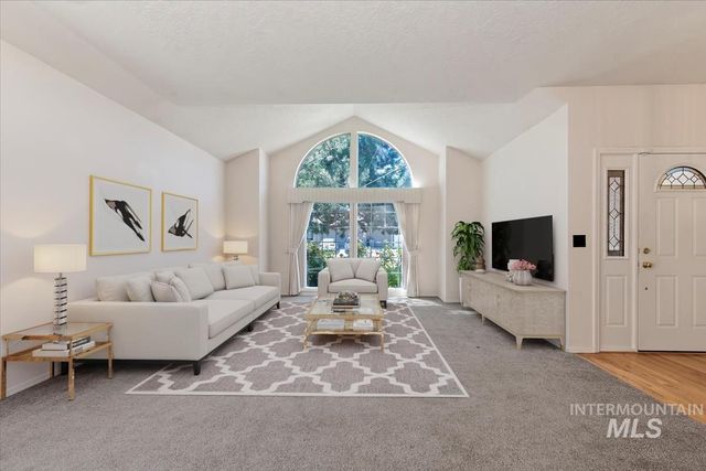 12150 W Hickory Dr, Boise, ID 83713