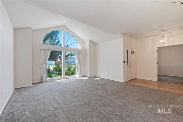 12150 W Hickory Dr, Boise, ID 83713