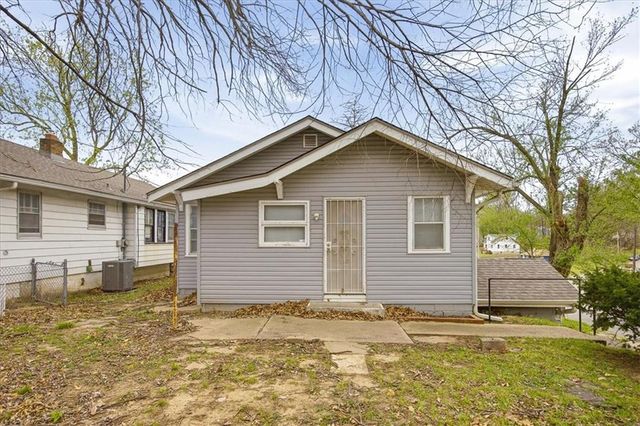 2618 Georgia Avenue, Kansas City, KS 66104