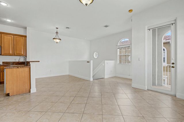 5869 Hampton Hills Boulevard, Tamarac, FL 33321