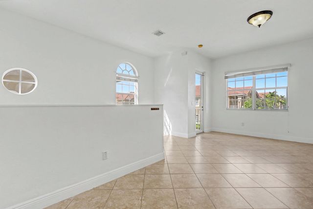 5869 Hampton Hills Boulevard, Tamarac, FL 33321