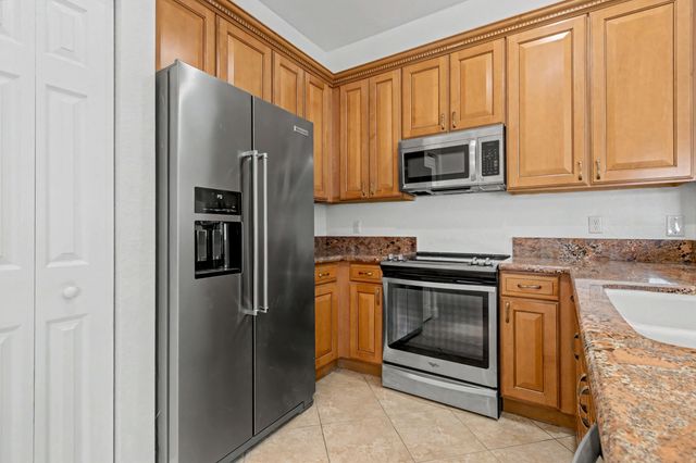 5869 Hampton Hills Boulevard, Tamarac, FL 33321