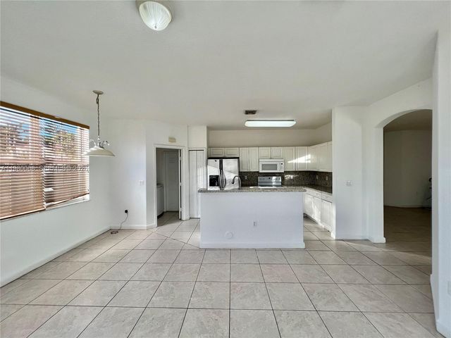 13776 SW 114th Ter, Miami, FL 33186